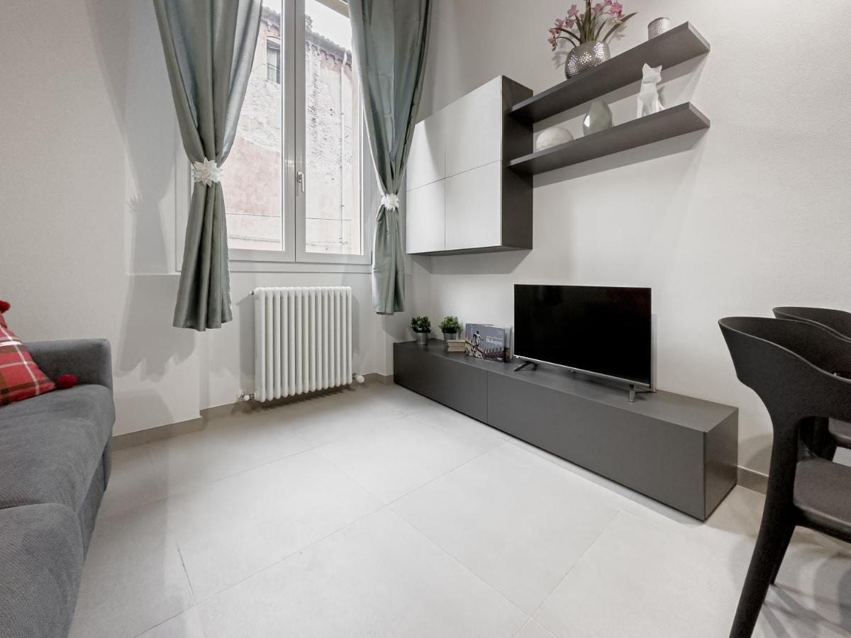 Realkasa Benedetto XIV Apartment Bologna Bagian luar foto